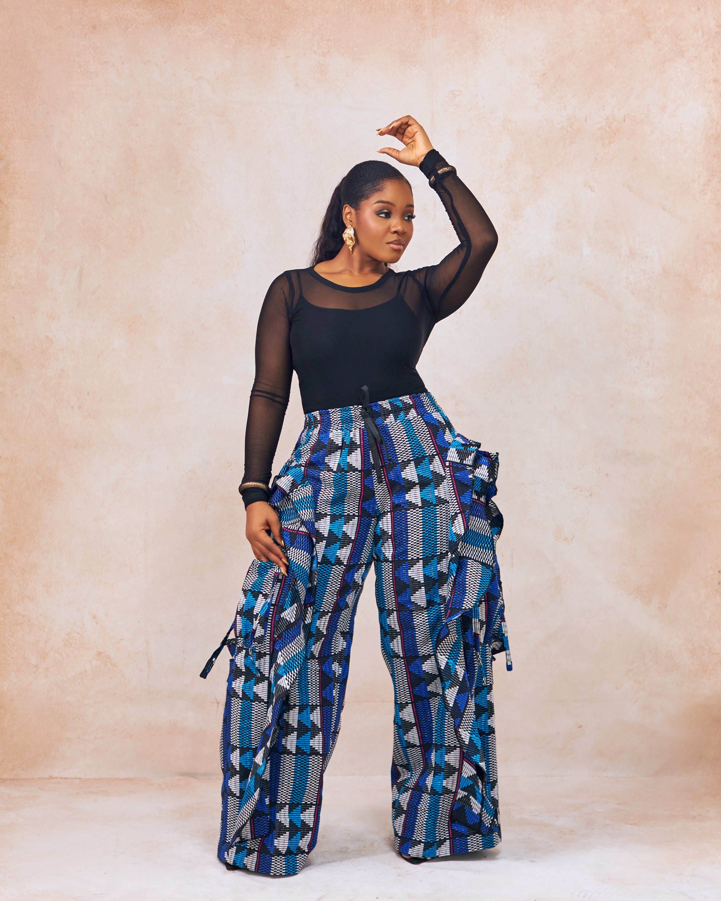 MAKIRA PANTS SET