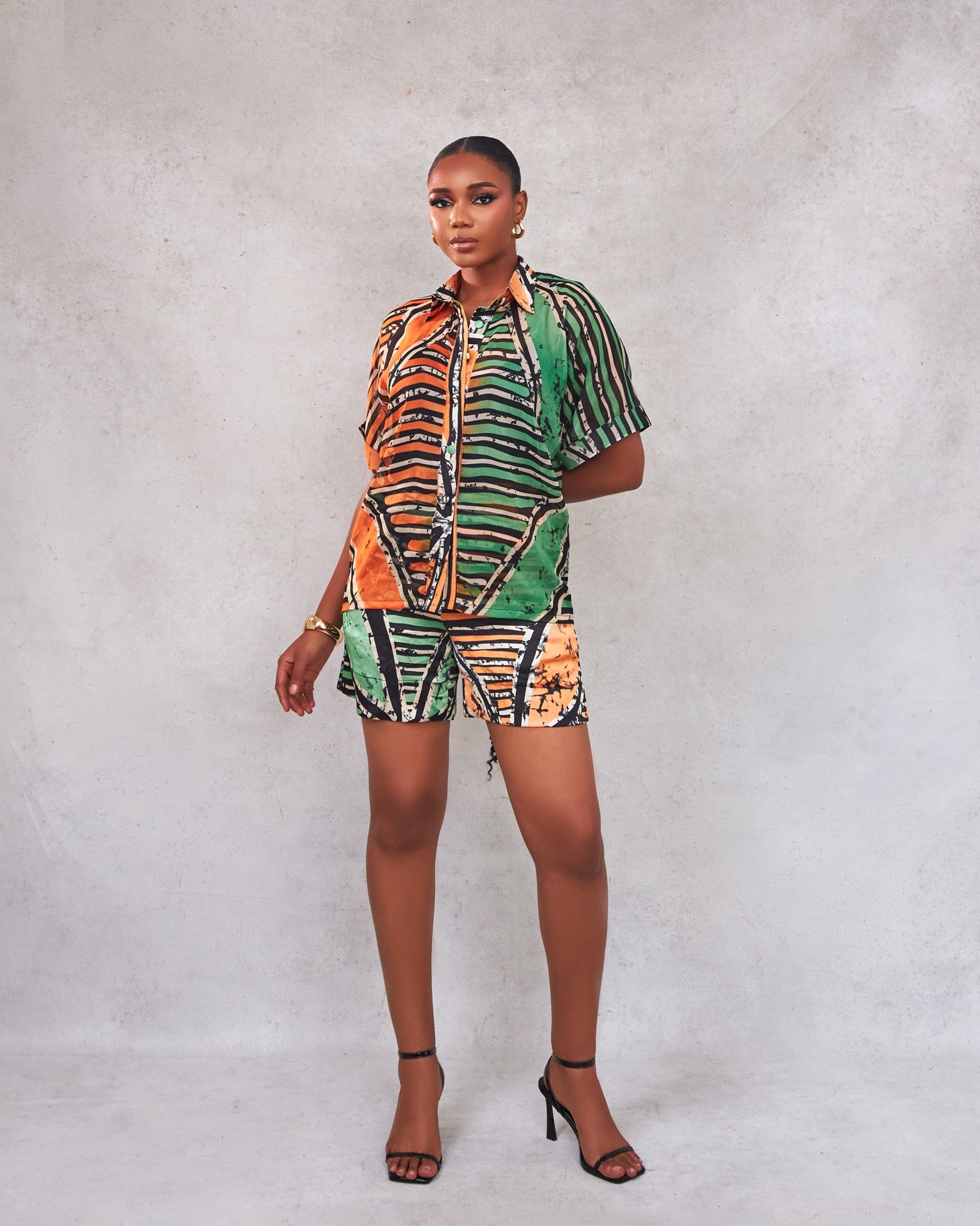 kana short set